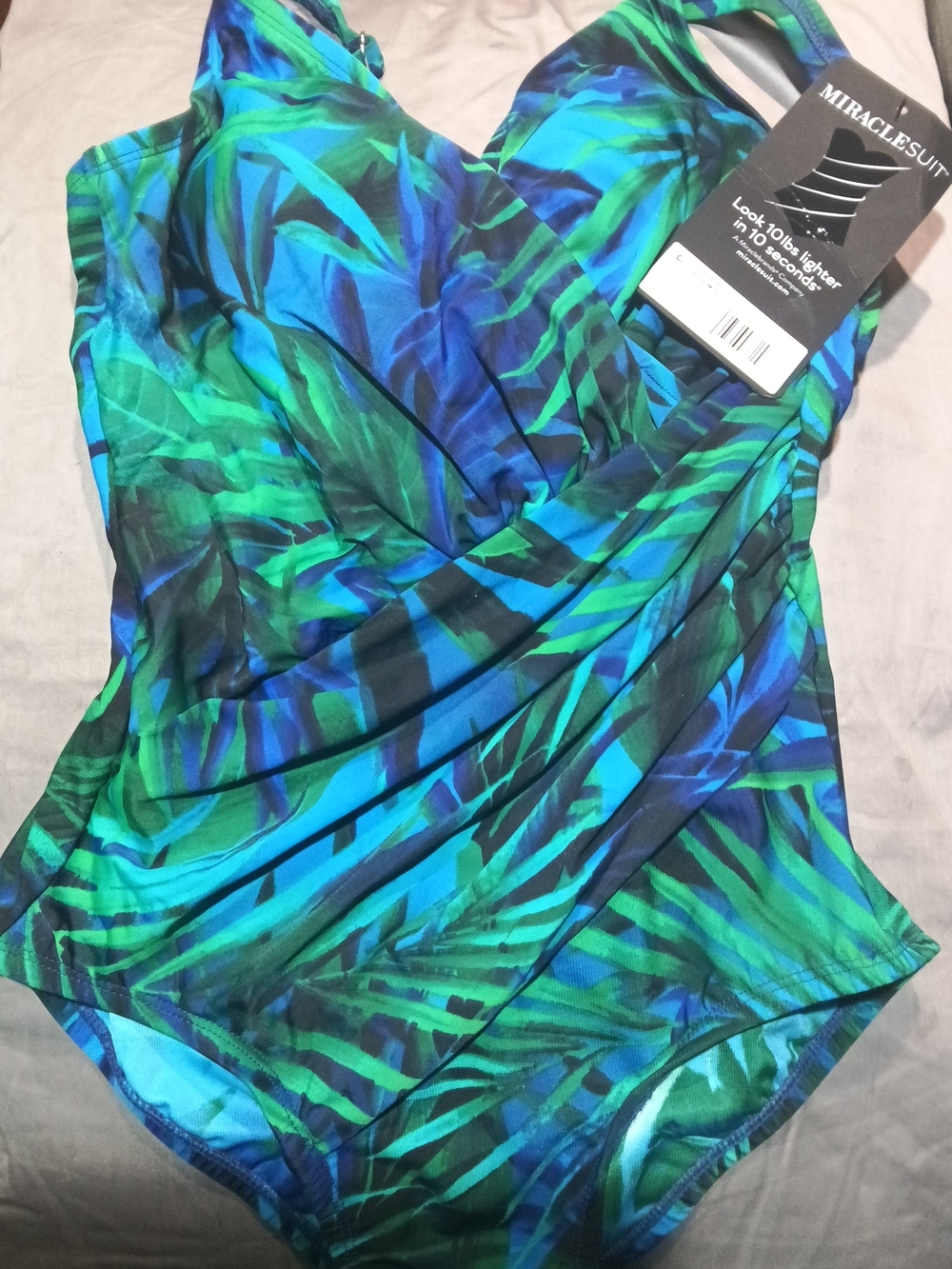 Miraclesuit Blue & Green Tropical One-Piece Swimsuit Sz 8 NWT